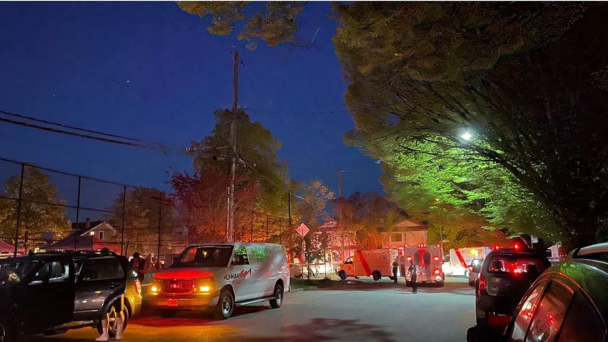 Autó hajtott a tömegbe, sok a halott + videó