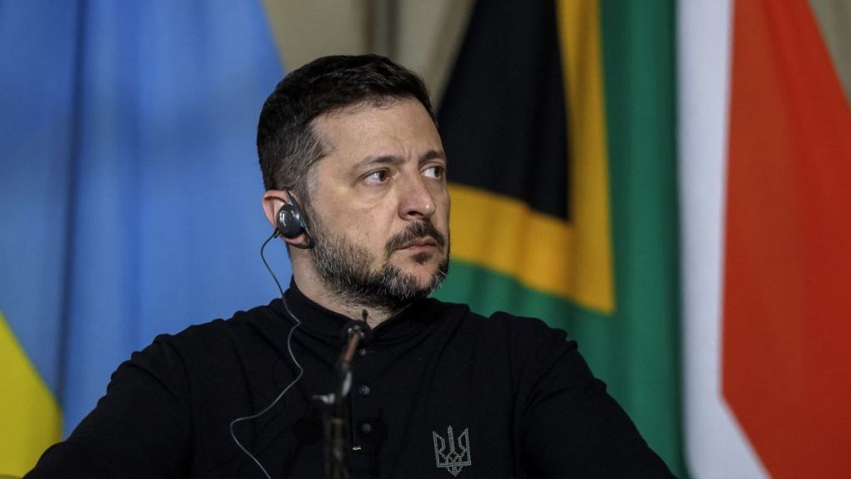 Zelenszkij folytatja a vádaskodást