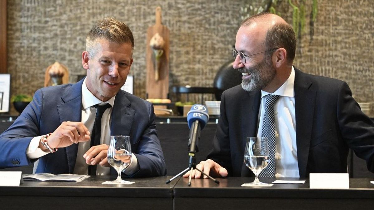 Weber színt vallott Ukrajna ügyében