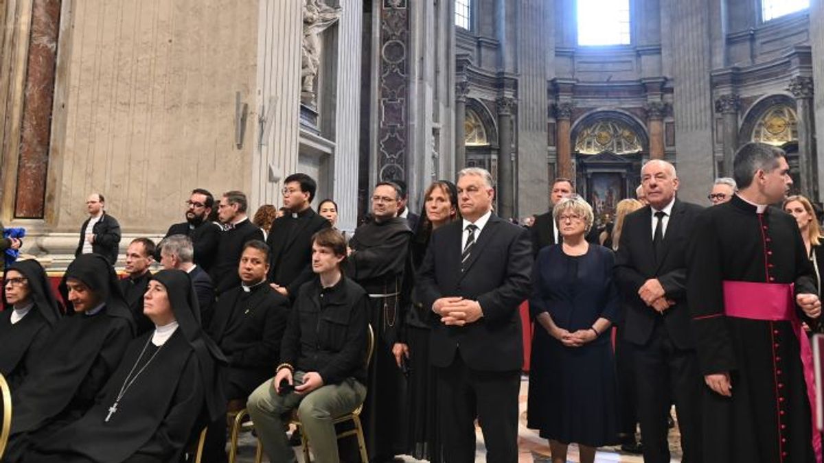 PM Orban: I've Lost a True Friend, So Has Hungary