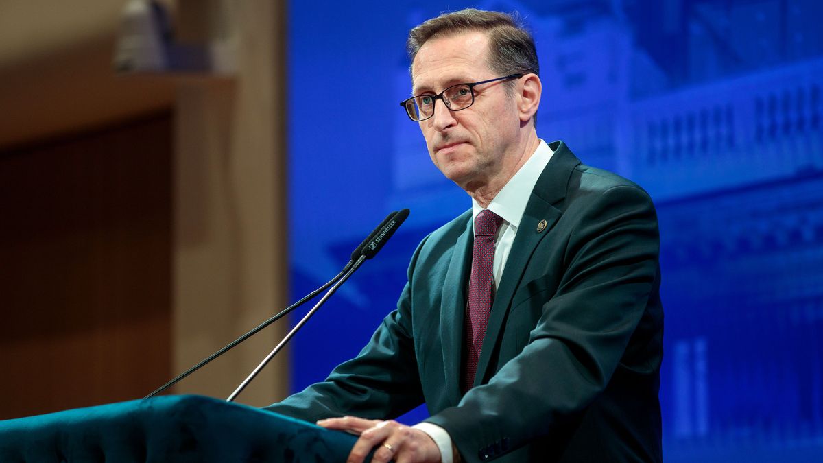 Maradt a 6,5 százalékos alapkamat