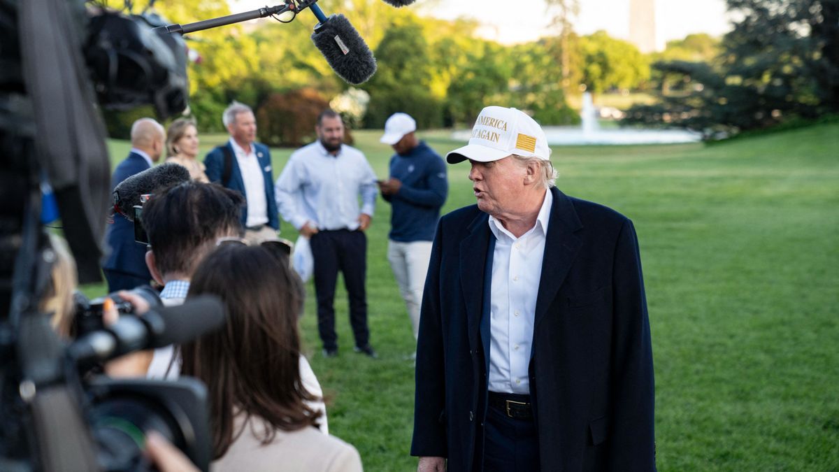 Donald Trump Kanadának üzent