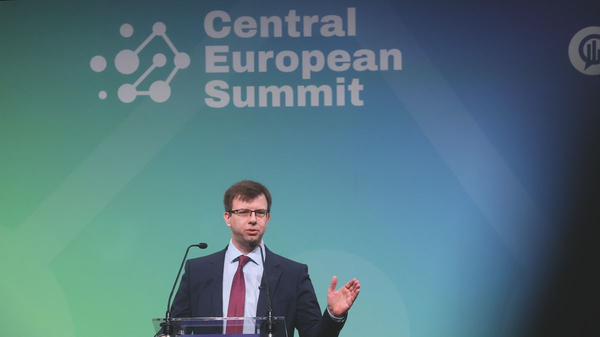 Bóka János: A legfényesebb napok még Közép-Európa előtt állnak