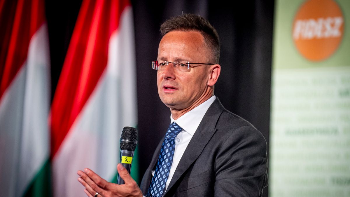 Szijjártó Péter: Magyarországot aggodalommal tölti el a terrorizmus terjedése a világban