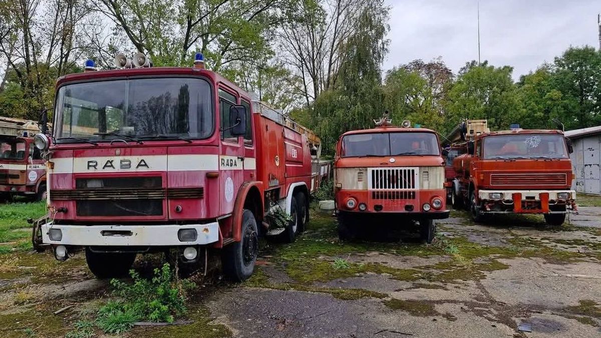 Elhagyatott tűzoltóautó-temetőre bukkantak a főváros közelében