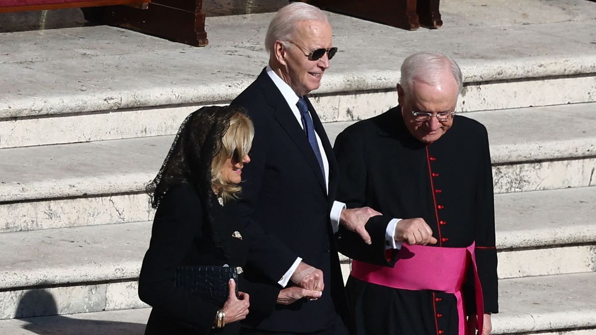 Biden már nem tagja a „menők klubjának” – ismét középpontba kerül a volt elnök állapota