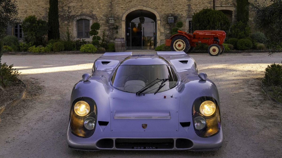 Rendszámos LMDh versenyautón dolgozik a Porsche