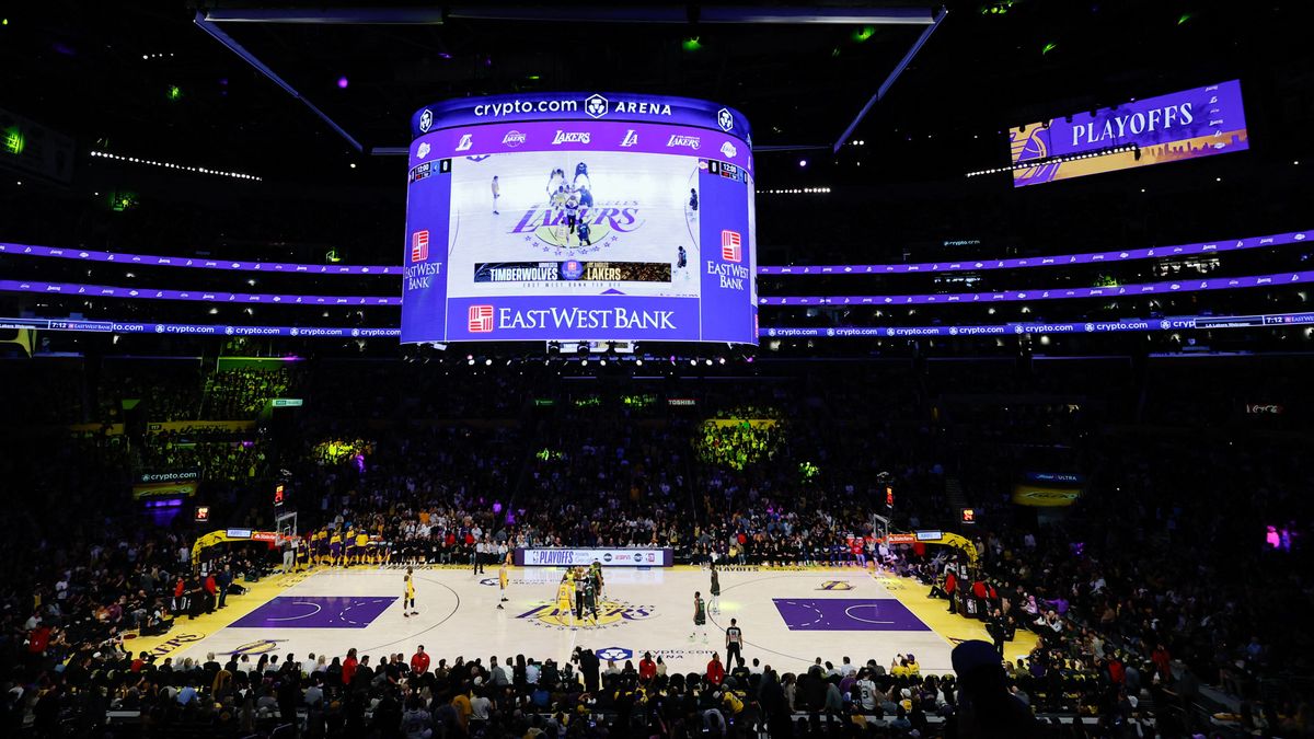 A Los Angeles Lakers otthonában fergeteges hangulat várta a Minnesota Timberwolves csapatát. 