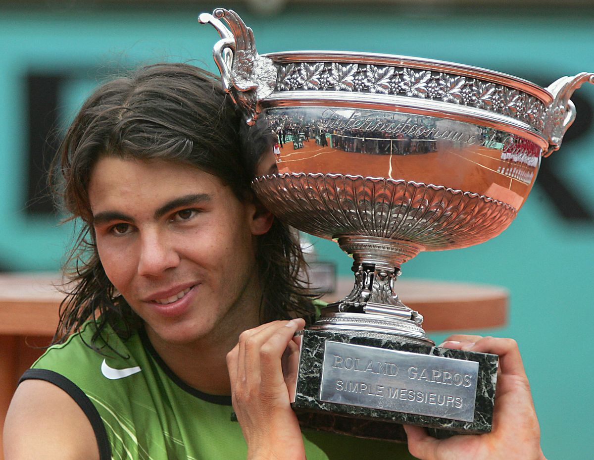 Rafael Nadal húsz éve szerezte meg először a Roland Garros-trófeát, ezt még tizenhárom siker követte
