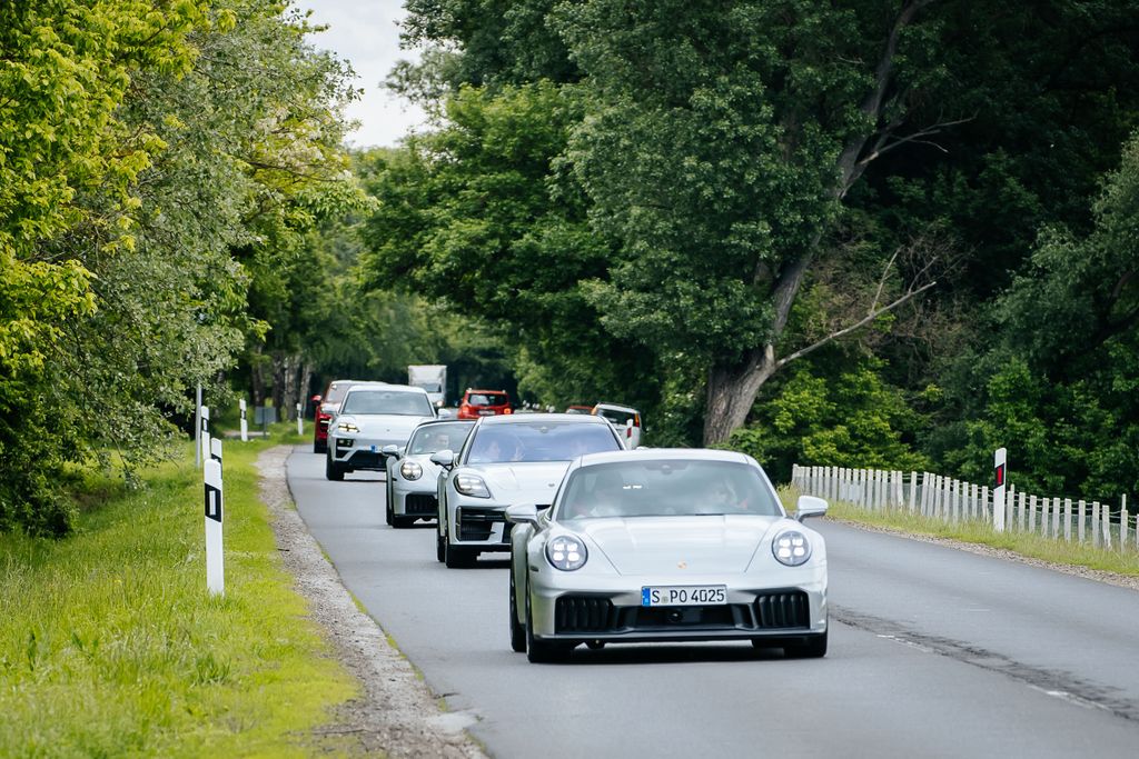 Porsche 911