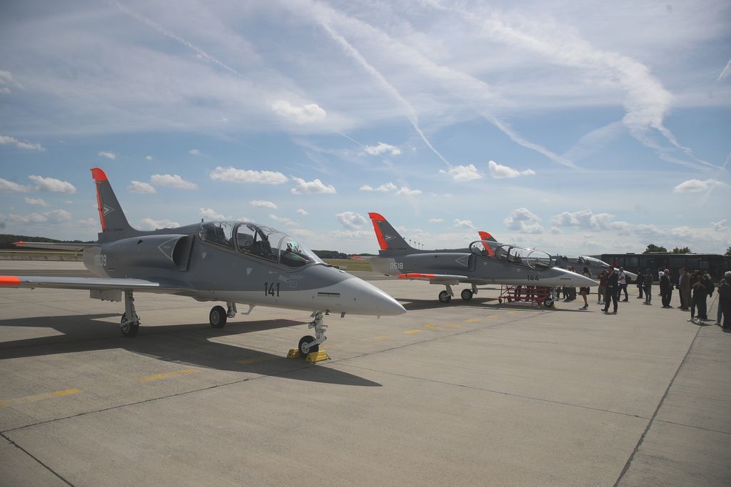 L-39 Skyfox