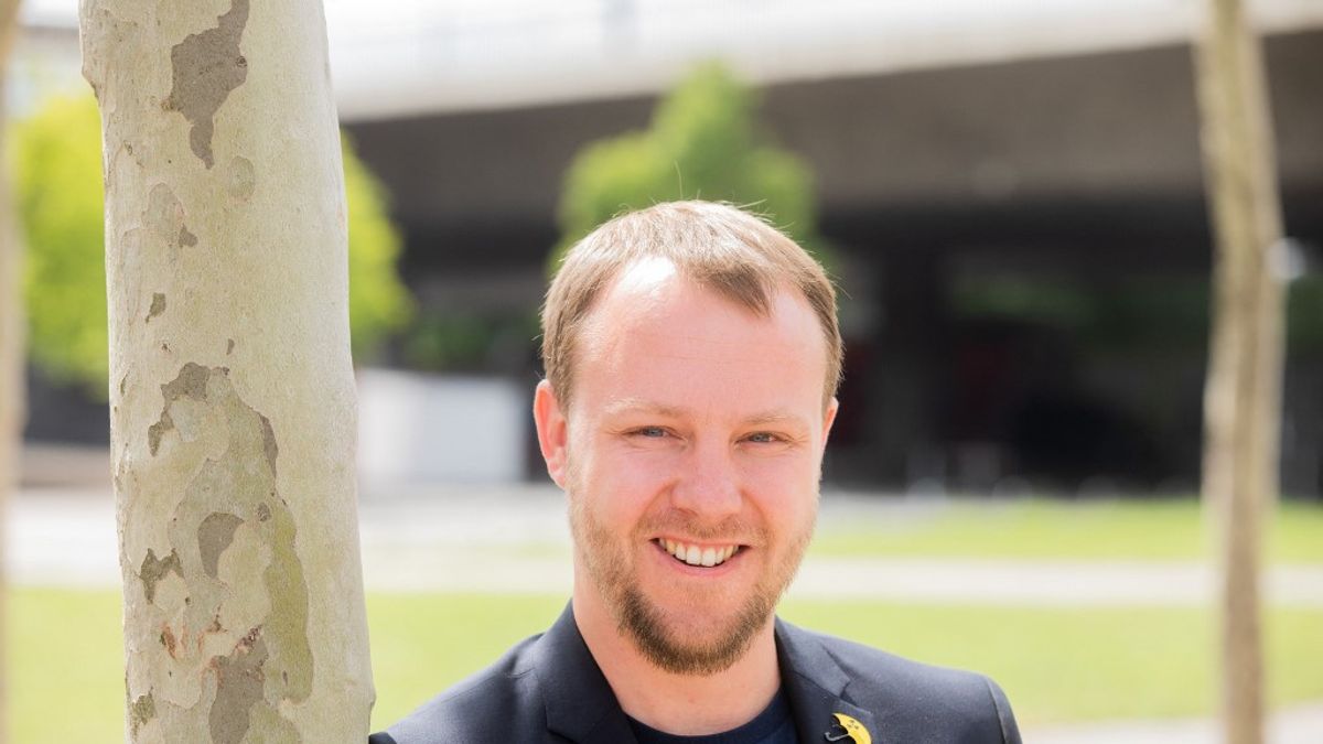 A magyargyűlölő Daniel Freund ismét akcióban