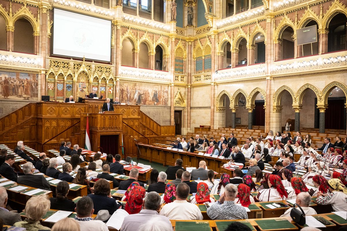 Semjén Kelemen Hunor csángók