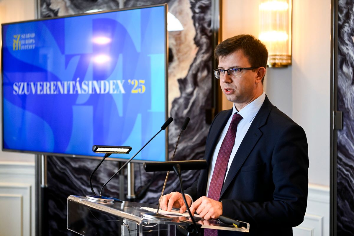 Bóka János európai ügyekért felelős miniszter beszédet mond a Szabad Európa Intézet Szuverenitásindex '25 című szakmai bemutatóján Budapesten 2025. május 8-án (Fotó: MTI/Purger Tamás)