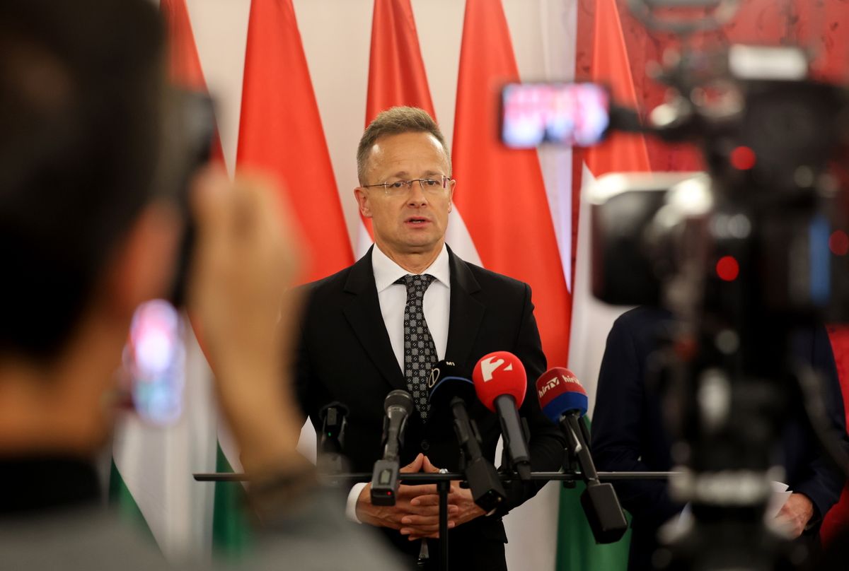 Szijjártó Péter az ukrán csatlakozás veszélyeiről beszélt