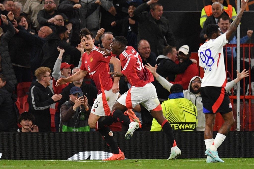 A Lyon ellen Harry Maguire lett a hős, az ő góljáva jutot tovább a Manchester United