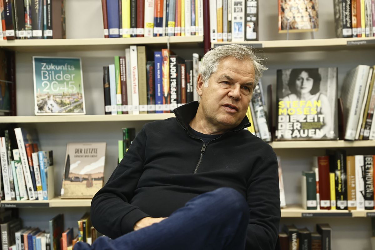 20250423 Budapest
Joachim Lang filmrendező
Fotó: Kurucz Árpád (KA)
MW