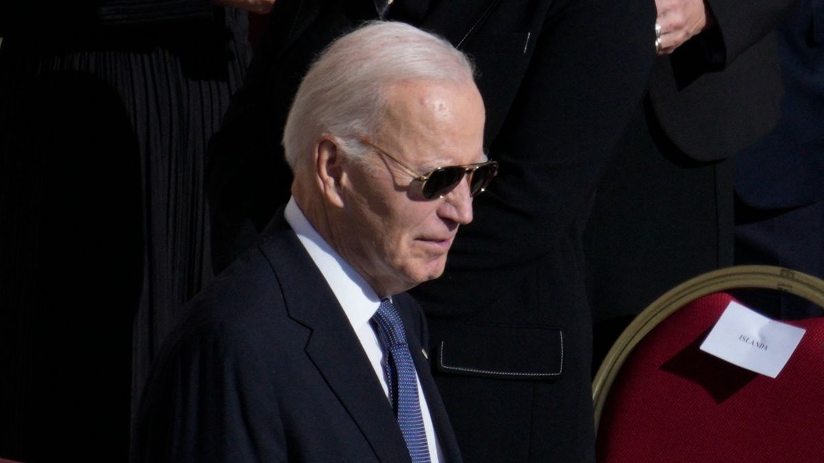 Biden volt sajtótitkára kitálalt