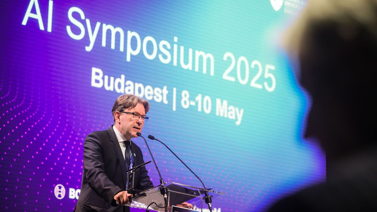 A világ tudományos közösségének krémje gyűlik ma össze Budapesten