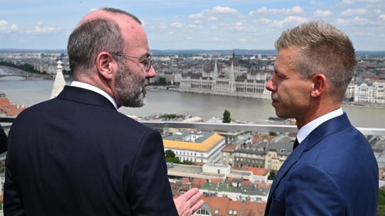 Manfred Weber, president of the European People’s Party (EPP), left, and Peter Magyar, president of the Tisza Party (Photo: AFP)