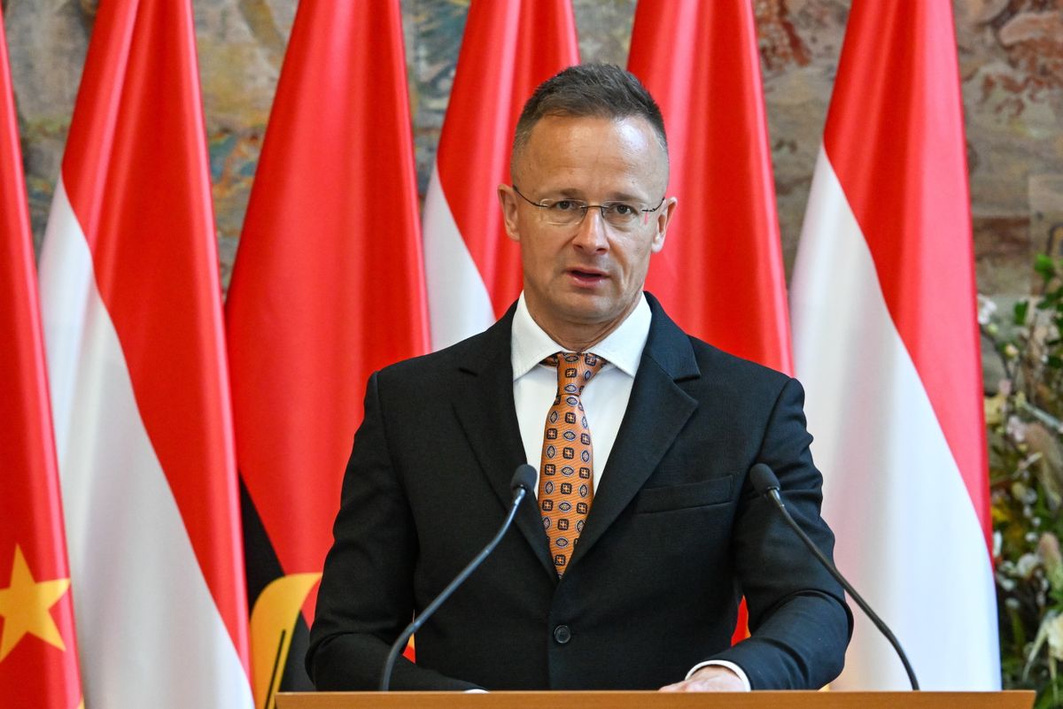 Budapest, 2025. április 30.
Szijjártó Péter külgazdasági és külügyminiszter Ricardo Viegas D’Abreu angolai közlekedési miniszterrel közösen tartott sajtótájékoztatóján a Külgazdasági és Külügyminisztériumban 2025. április 30-án.
MTI/Illyés Tibor