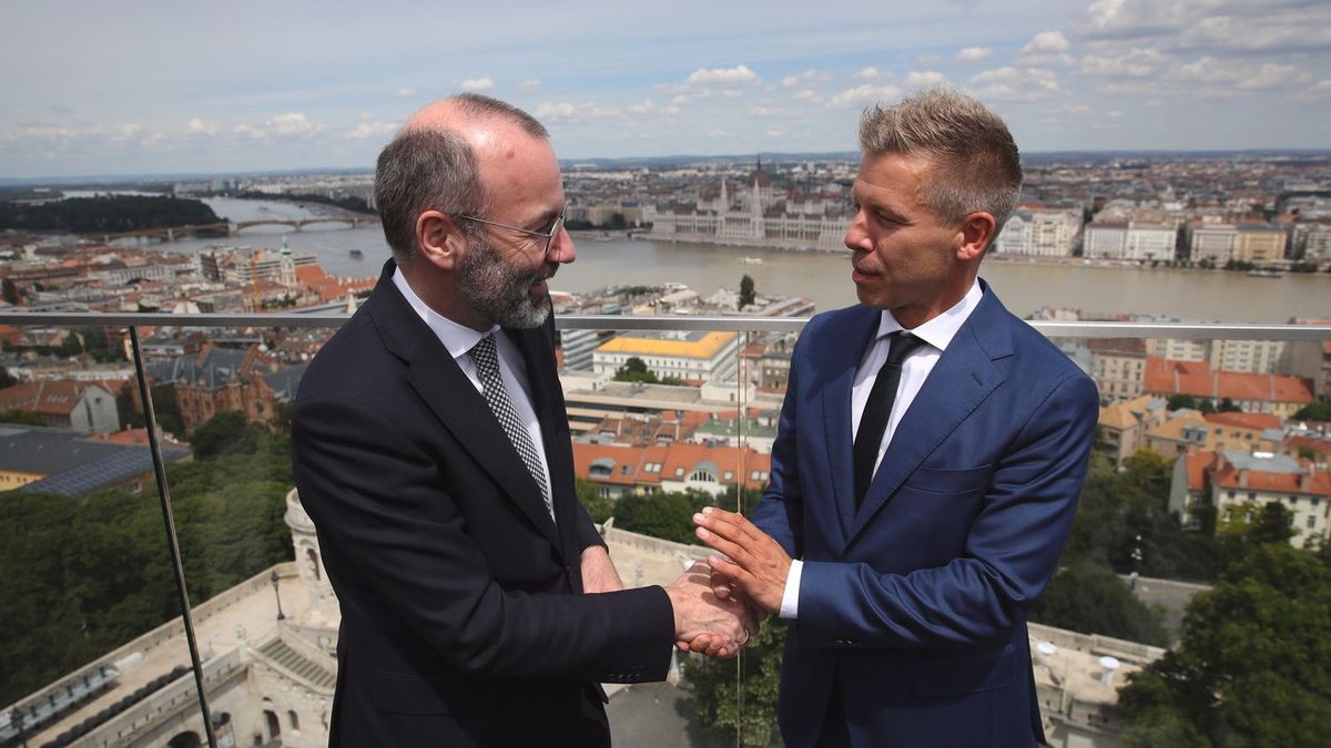 Menczer Tamás: Magyar Péter persze, hogy Manfred Weber utasításait hajtja végre