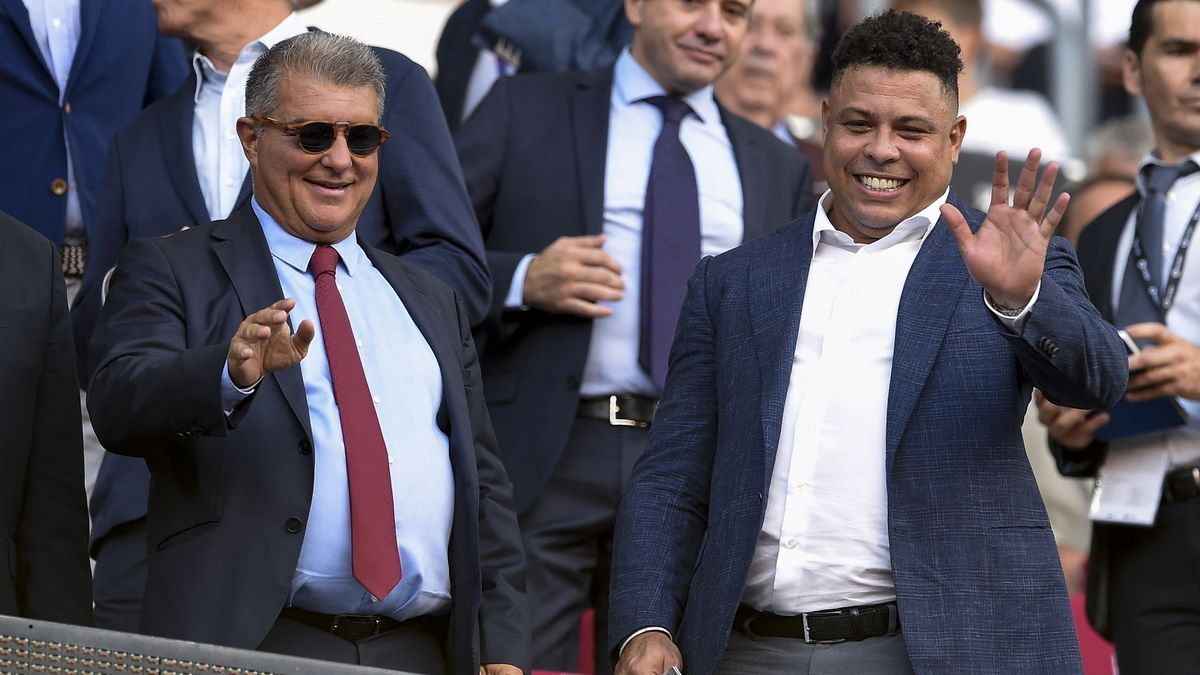 Joan Laporta, a Barcelona elnöke is kedveli Ronaldót.