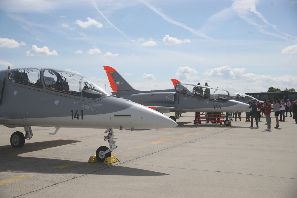 L-39 Skyfox