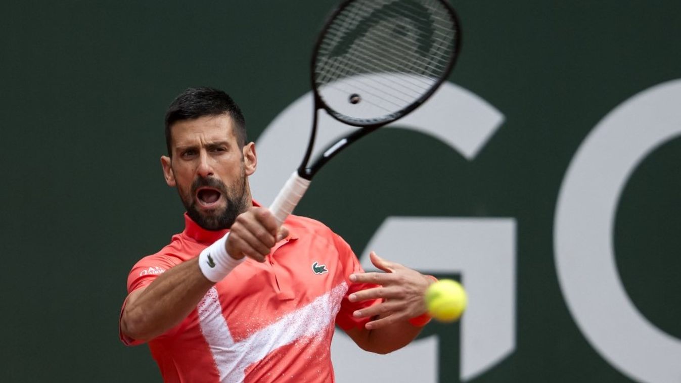 Novak Djokovics éppen Fucsovics Márton ellen aratta az első győzelmét idén salakon