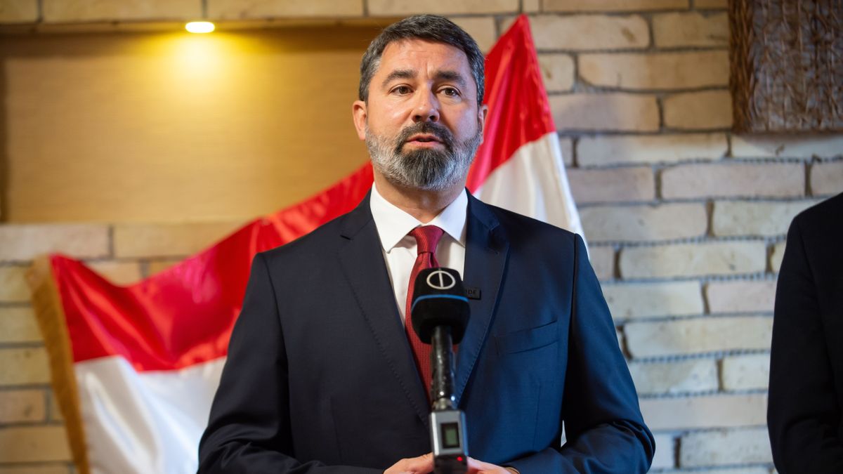 Hidvéghi Balázs: Fontos nap vár Ursula von der Leyenre