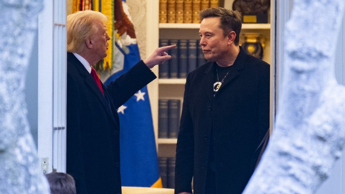 Donald Trump amerikai elnök és Elon Musk (Fotó: AFP)