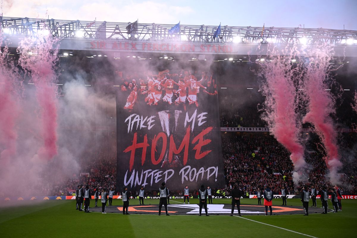 A Manchester United-szurkolók kitetettek magukért az Európa-liga-elődöntő visszavágóján