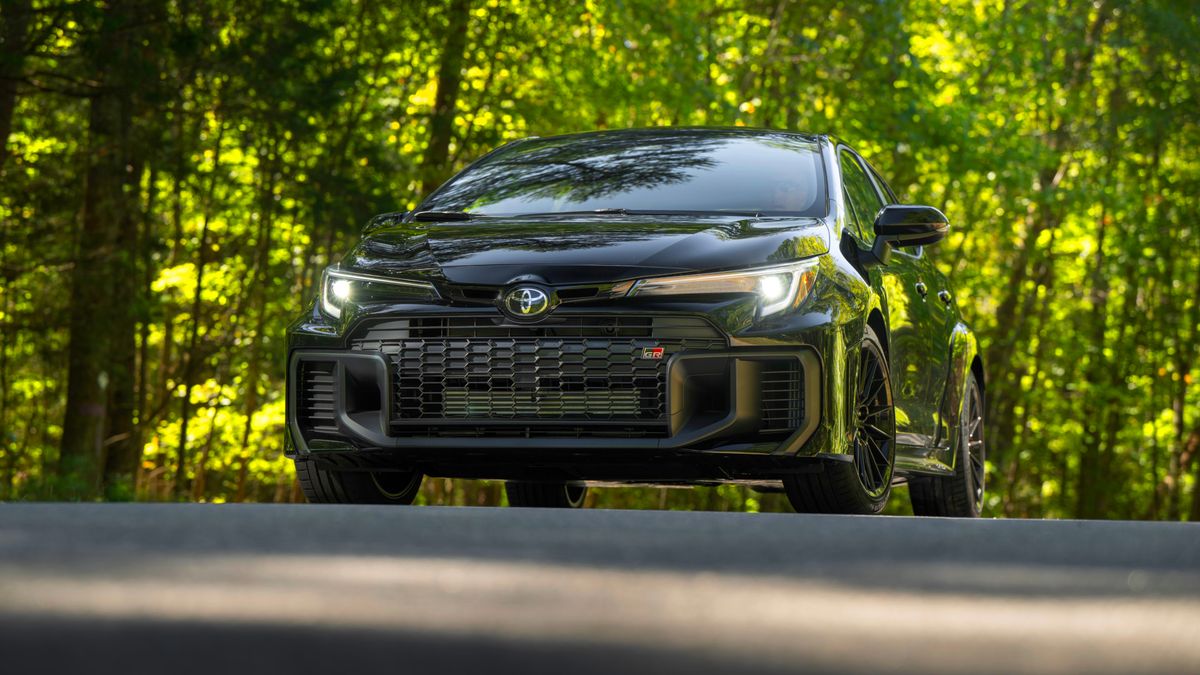 Európába hozzák a GR Corolla gyártását – de az autókat elviszik