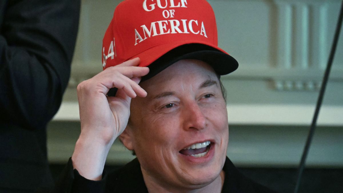 Elon Musk kiakadt, vezetőváltás a Teslánál?