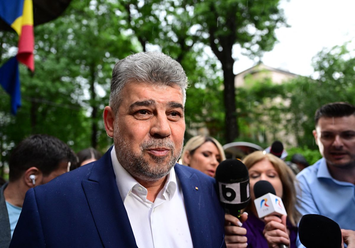 Marcel Ciolacu, Románia volt miniszterelnöke lemondott pártja éléről