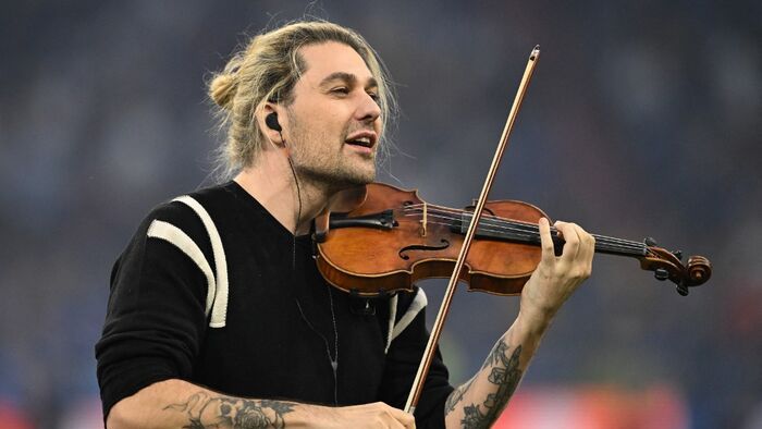 Bajnokok Ligája, BL, döntő, 2025, PSG, Inter, München, German musician David Garrett performs during the pre-match entertainment ahead of the UEFA Champions League final football match between Paris Saint-Germain (PSG) and Inter Milan in Munich, southern 