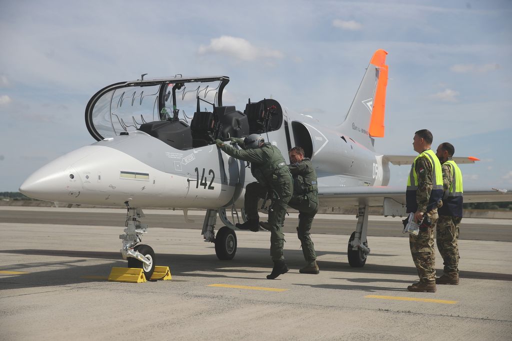 L-39 Skyfox