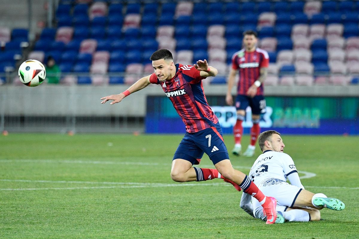 Ivan Milicevic (7) és a Fehérvár a kiesés elől menekül az NB I-es idény hajrájában
