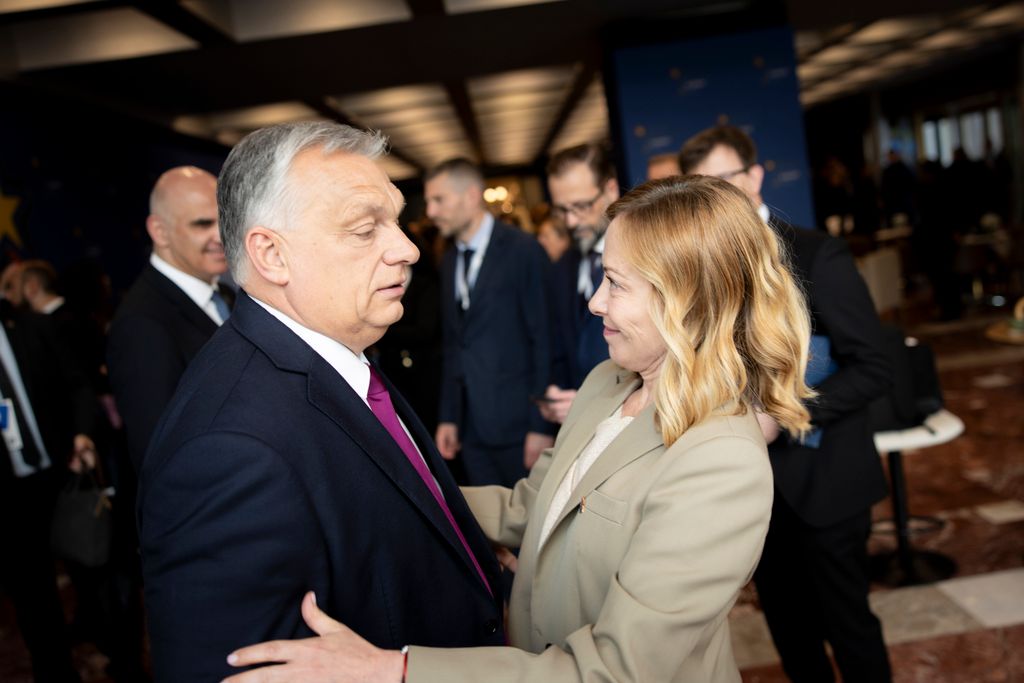 Az Európai Politikai Közösség csúcstalálkozója Tiranában