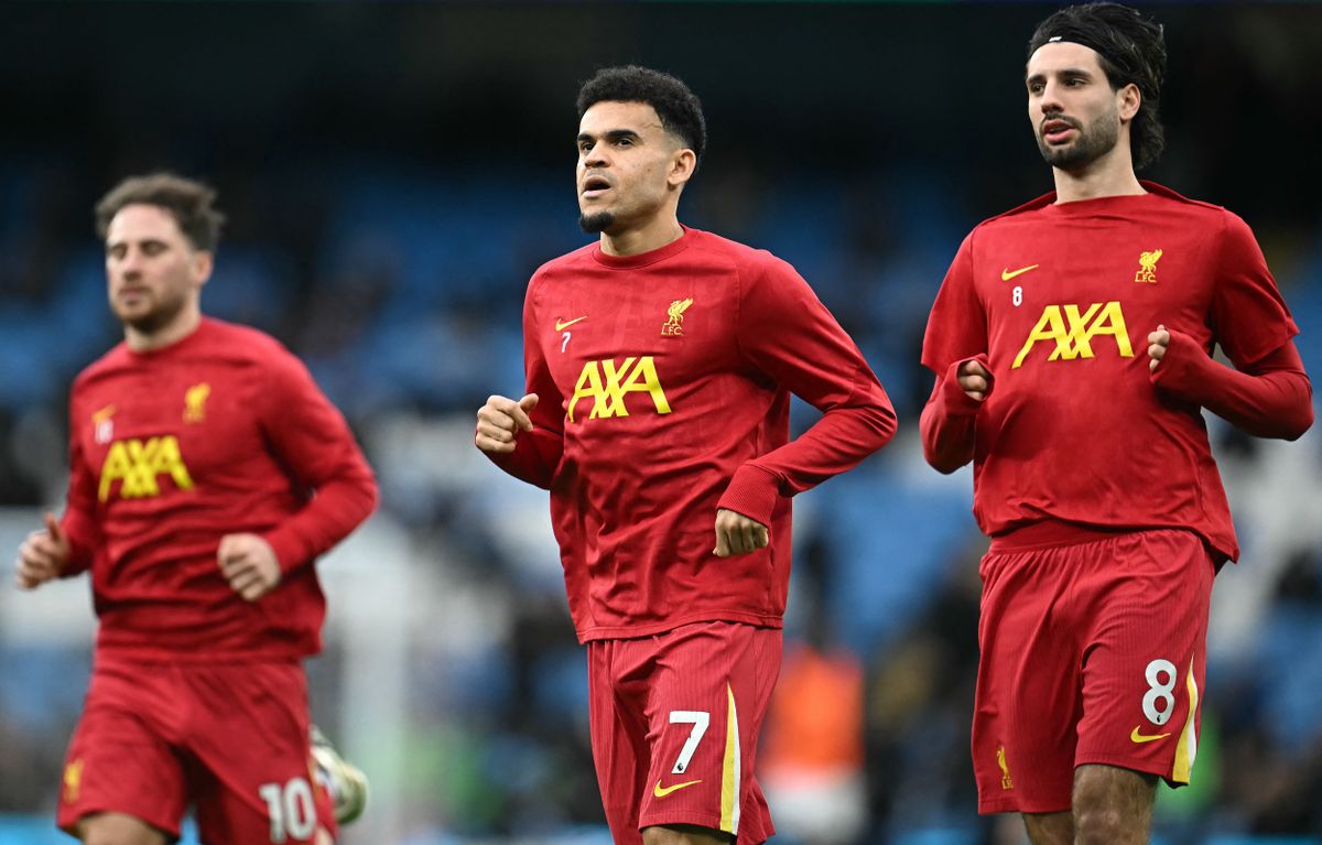 Alexis Mac Allister, Luis Díaz és Szoboszlai Dominik is a kispadon kezdett a Chelsea ellen