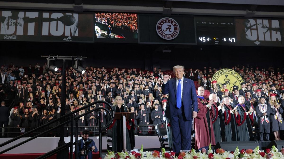 Trump így védi meg a női sportolókat + videó