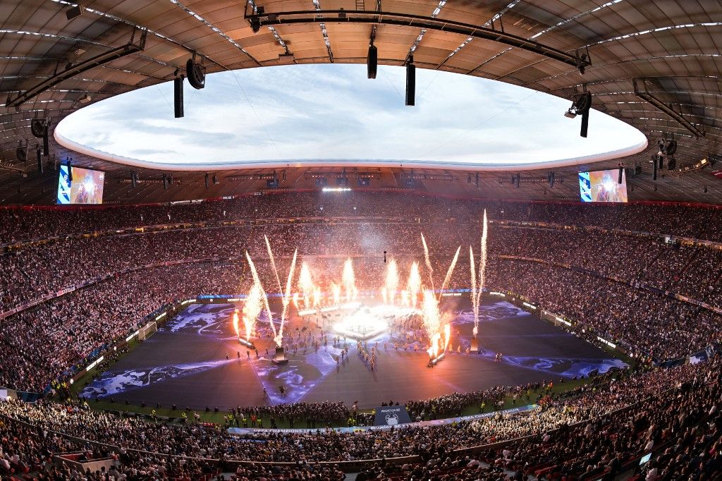 Bajnokok Ligája, BL, döntő, 2025, PSG, Inter, München, 31 May 2025, Bavaria, Munich: Soccer: Champions League, Paris Saint-Germain - Inter Milan, knockout round, final, Munich Football Arena, the band Linkin Park performs before the game. Photo: Peter Kne