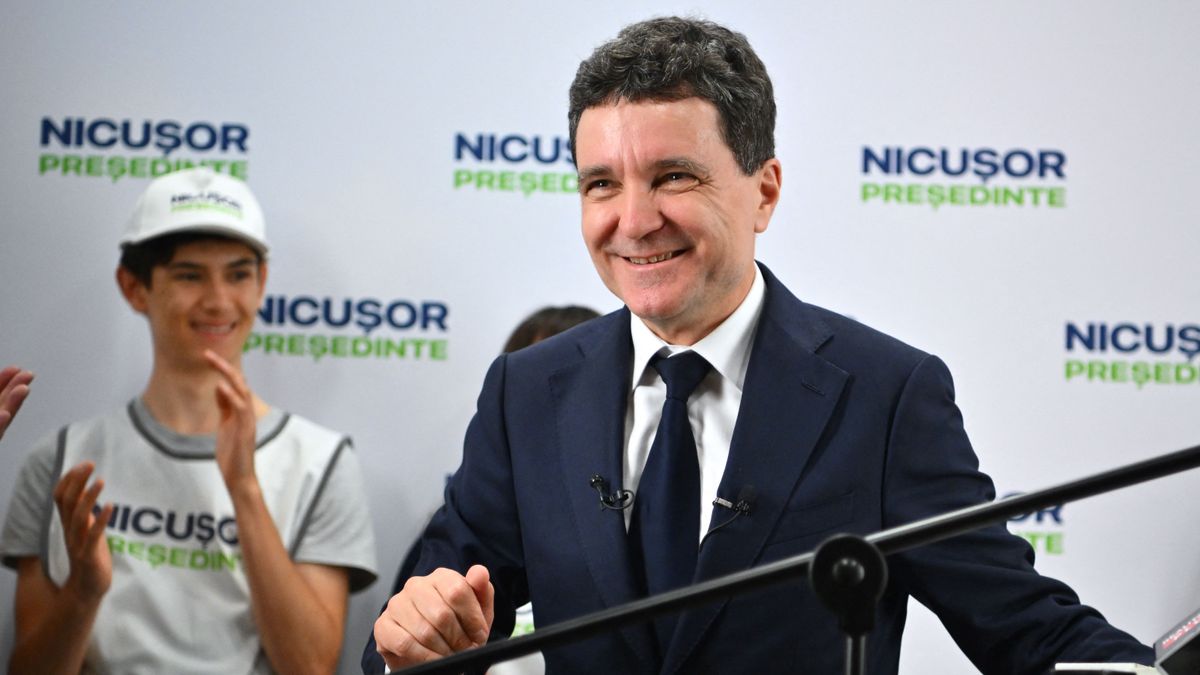 Nicusor Dan: nem a pártoknak, hanem a társadalomnak kell irányt választani Románia számára