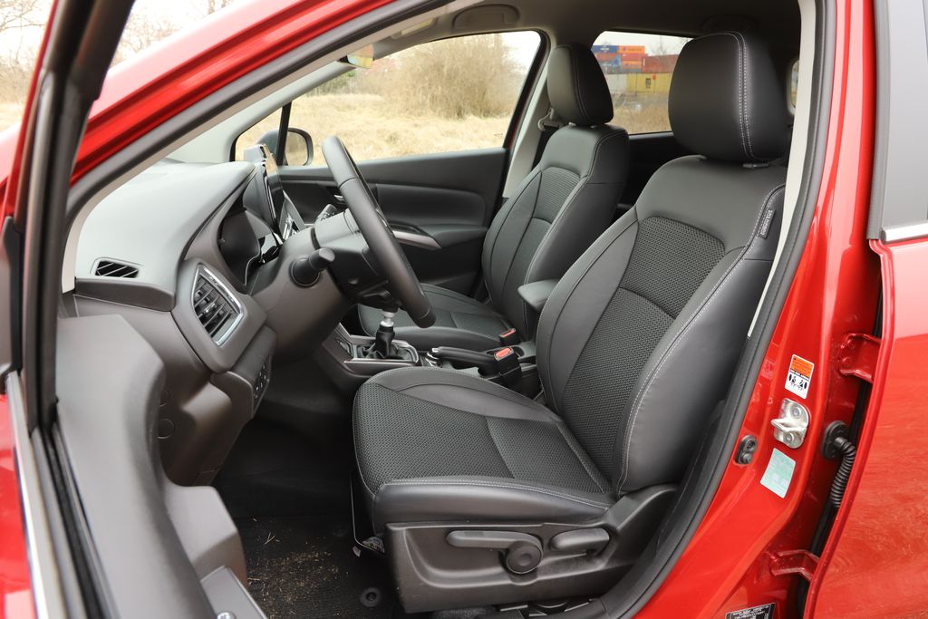 Dacia Duster - Suzuki S-Cross összehasonlító teszt
