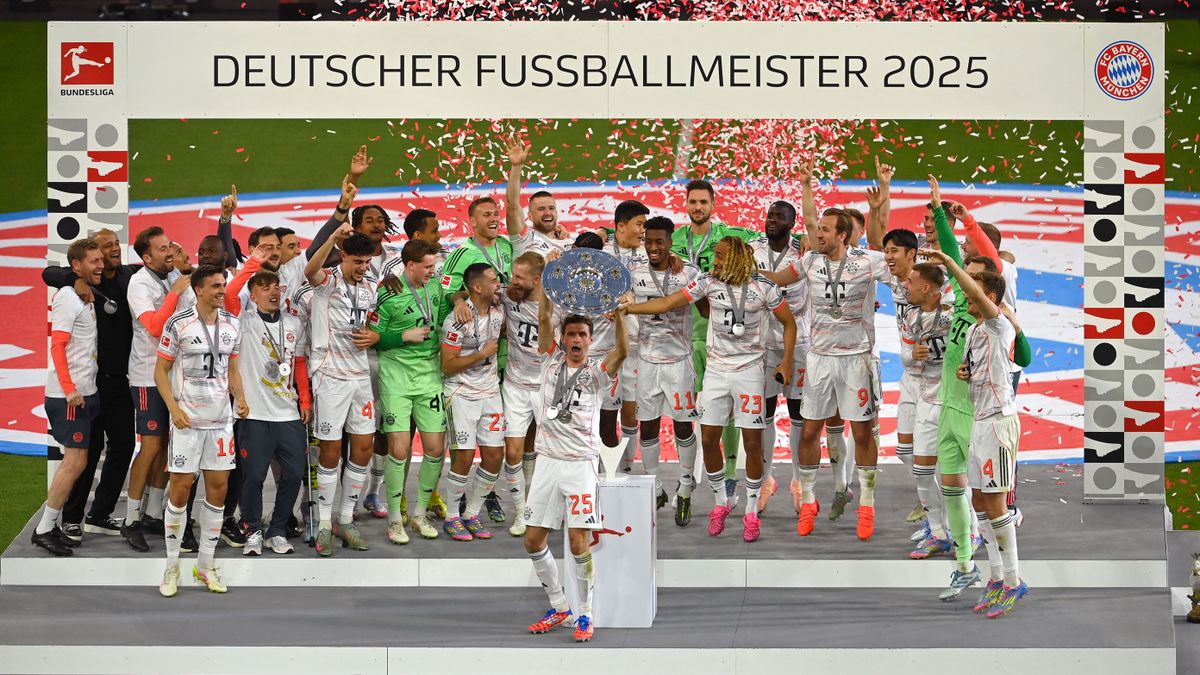 Lebuktak a Bayern játékosai, nagy botrány lehet a megtiltott ibizai útból + videó