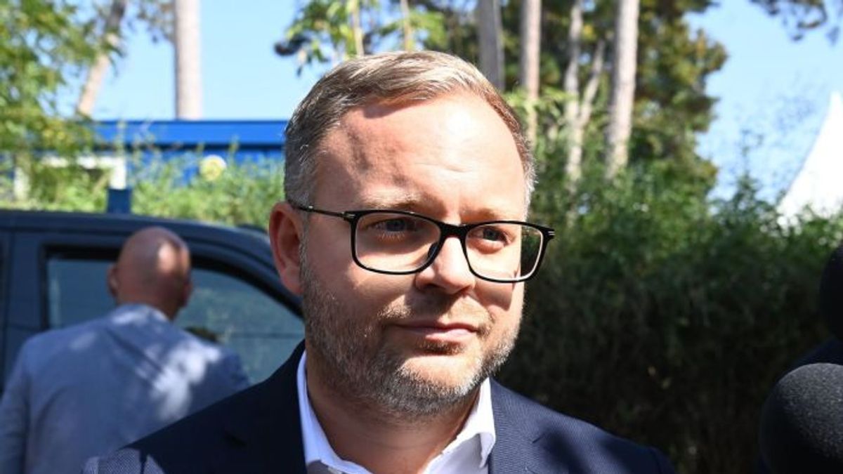 Balazs Orban on Hungarian PM’s Letter: I Feel Like I’ve Read This Before + Video
