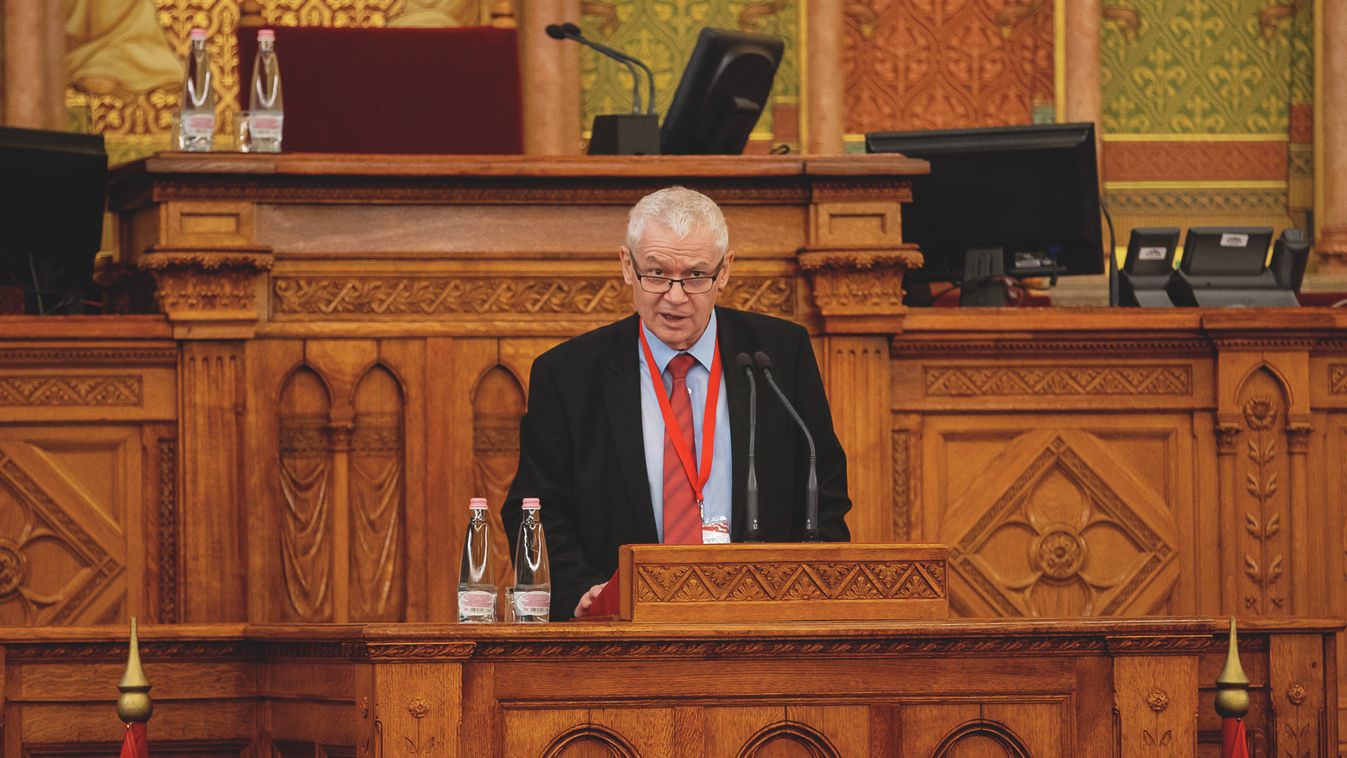 Parlament 05.22.