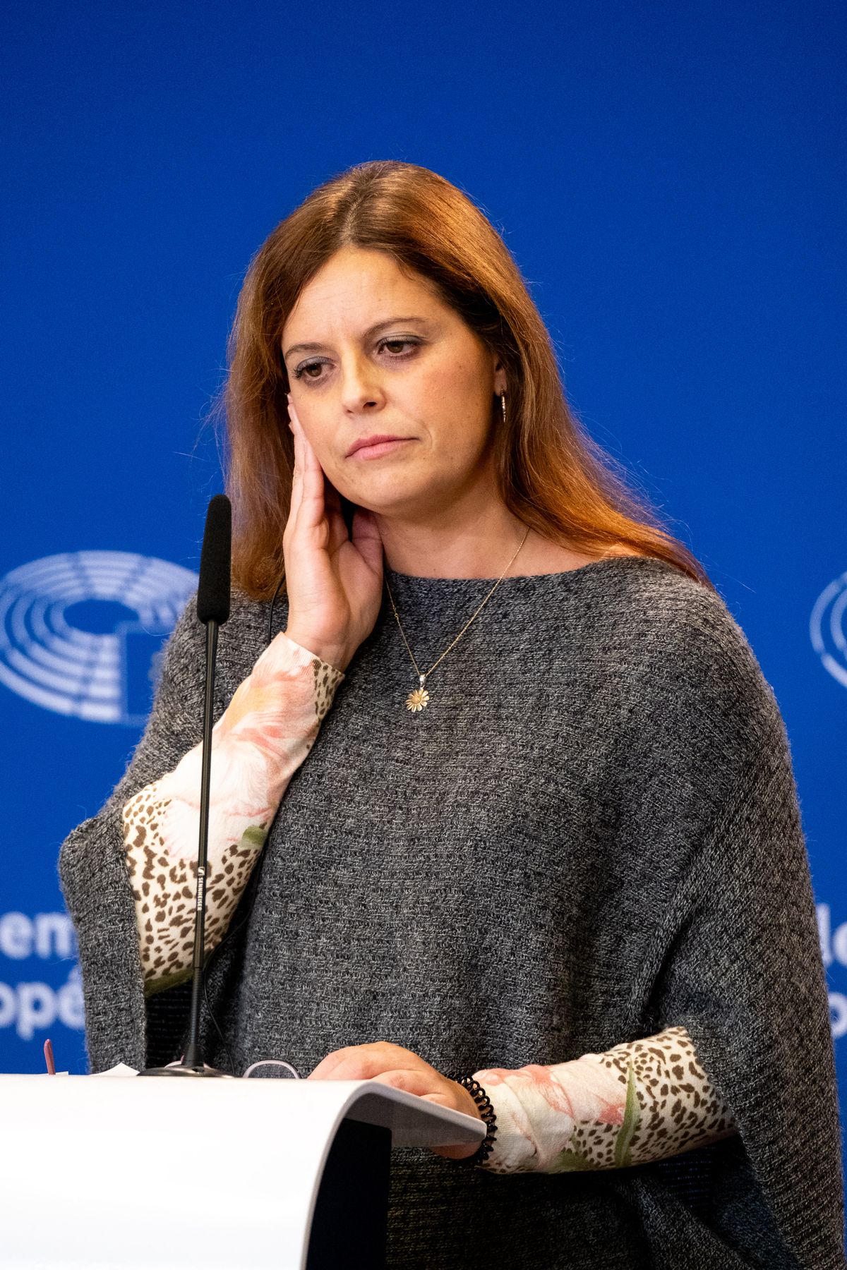 Feszültséghez vezetett Ilaria Salis pride-ra tervezett látogatása – a magyar ellenzék nem támogatja a kezdeményezést.