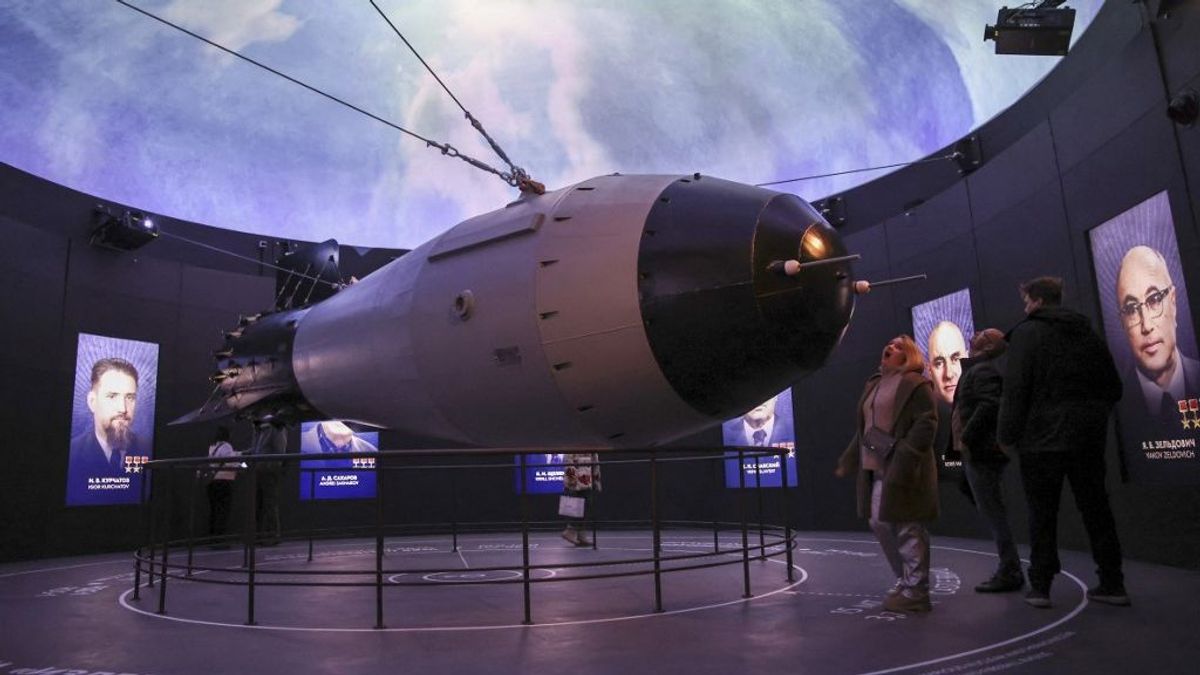 Világra szóló atombotrány: titkos dokumentumok szivárogtak ki