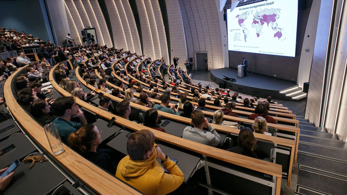 Új villamosmérnöki alapszak indul a Neumann János Egyetemen